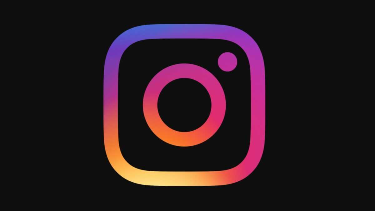 Instagram Black