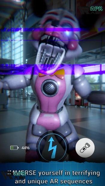Comparison of character roster between official FNAF AR and Forsaken AR